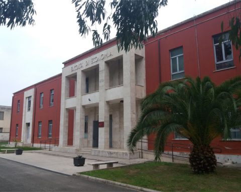 facolta_economia_latina