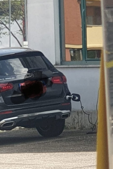 AUTO RICARICATA