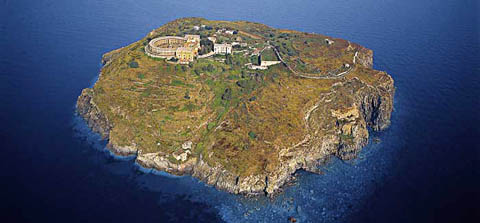 Isola di Santo Stefano (foto da Nautica Report)