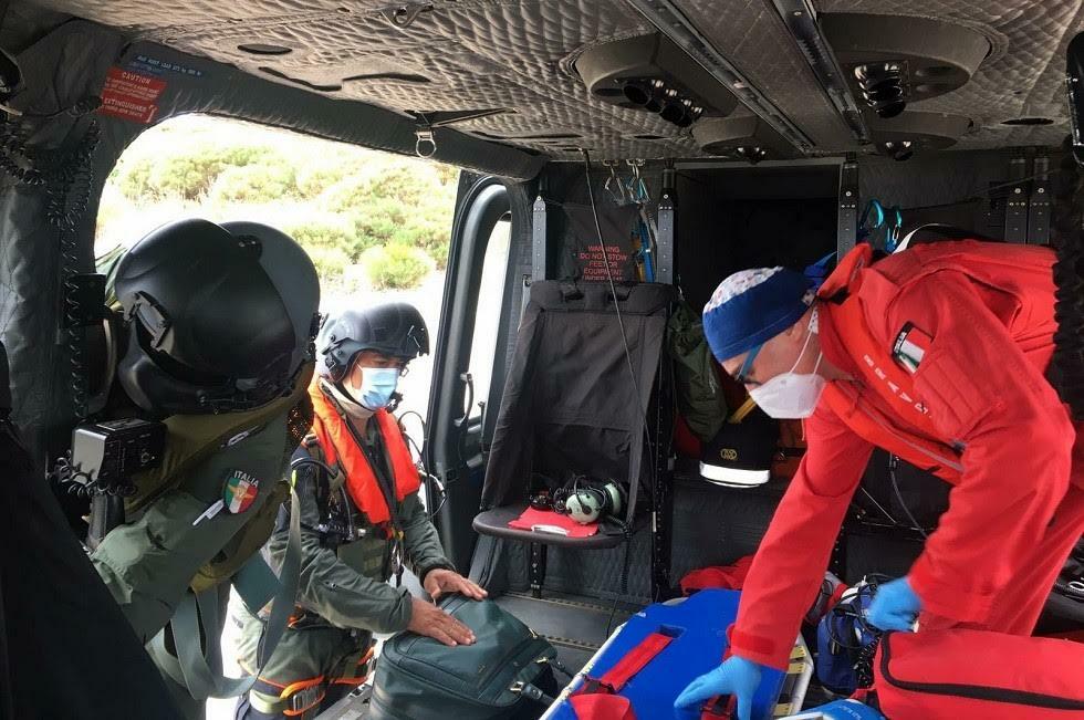 soccorso_ponza_elicottero_aeronautica_militare_1-2