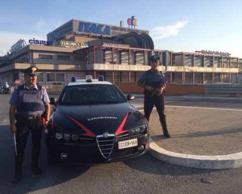 Carabinieri del norm di formia durante un posto di controllo