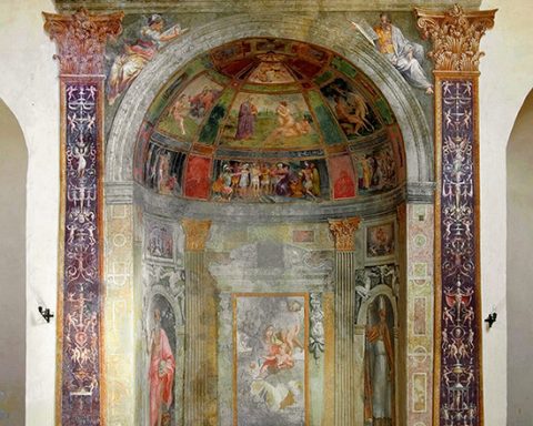 Nella foto- la cappella Caetani affrescata da Girolamo Siciolante all'interno della chiesa di San Giuseppe di Sermoneta