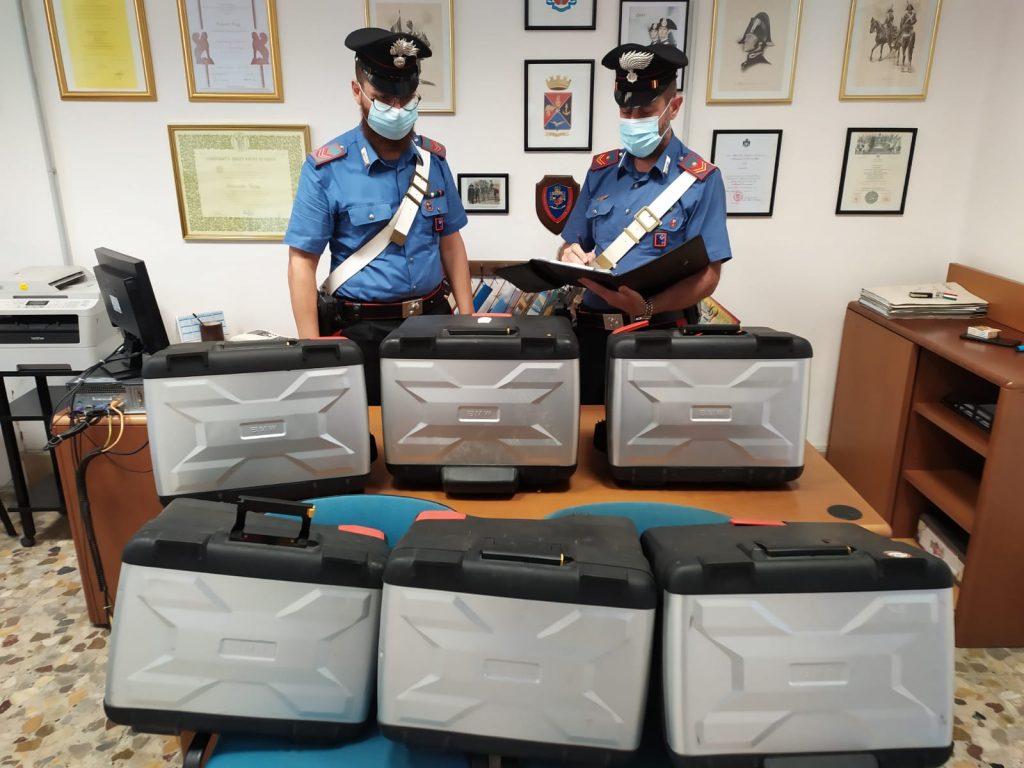 Foto inerente la refurtiva rinvenuta