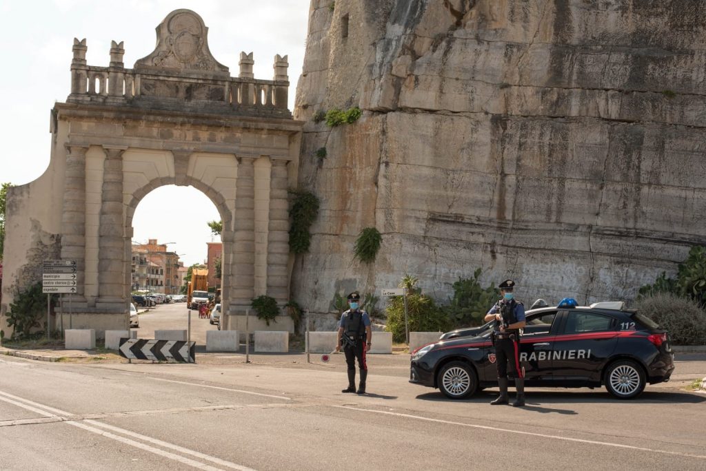 I Carabinieri dell’aliquota Radiomobile della Compagnia di Terracina