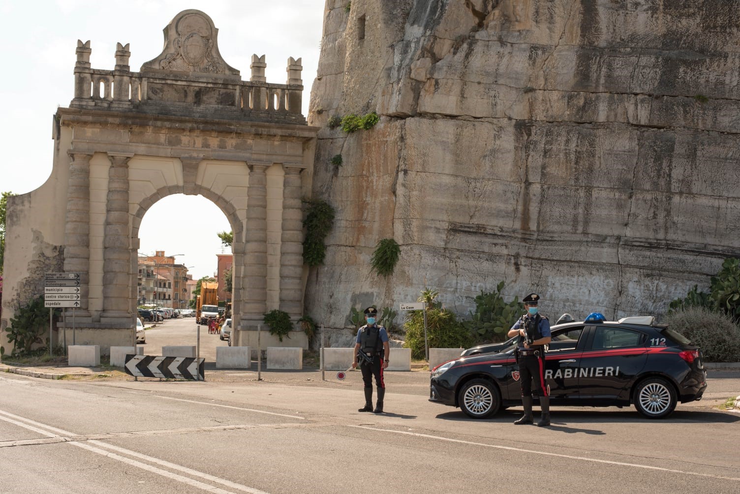 I Carabinieri dell’aliquota Radiomobile della Compagnia di Terracina
