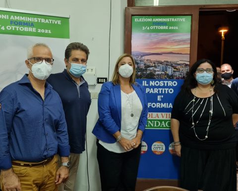 Roberta Lombardi Coalizione Villa