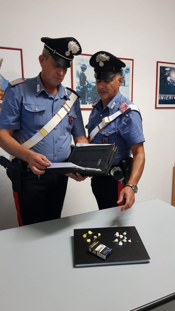 Stupefacente sequestrato dalla sezione radiomobile cc di minturno