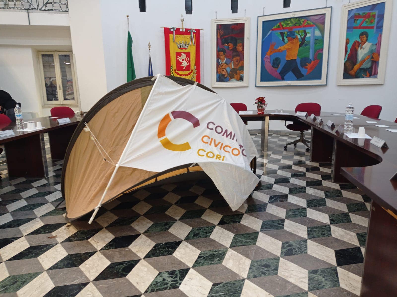 L'occupazione del Comitato Civico di cori