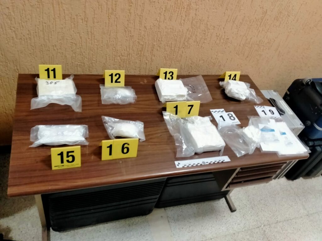 La cocaina trovata nella disponibilità di Andone