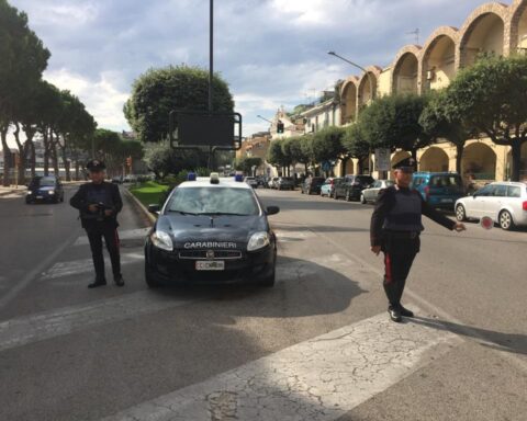 I Carabinieri di Gaeta durante un controllo