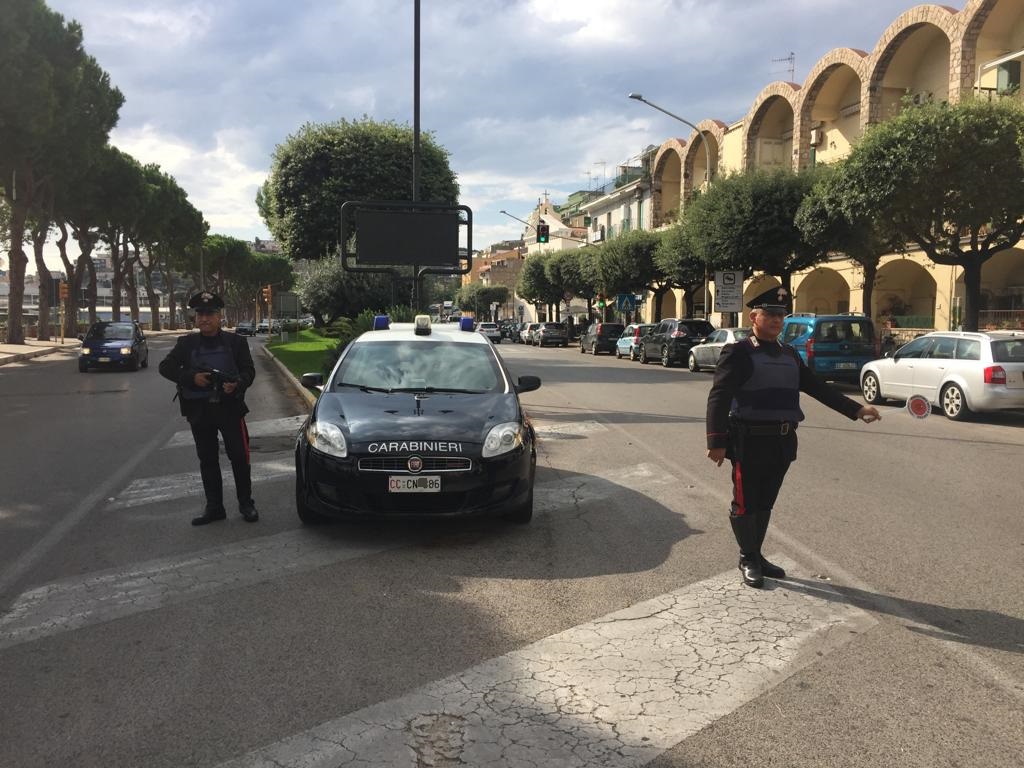 I Carabinieri di Gaeta durante un controllo