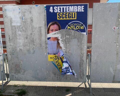 Manifesti-Giorgia-Meloni-LT-Scalo
