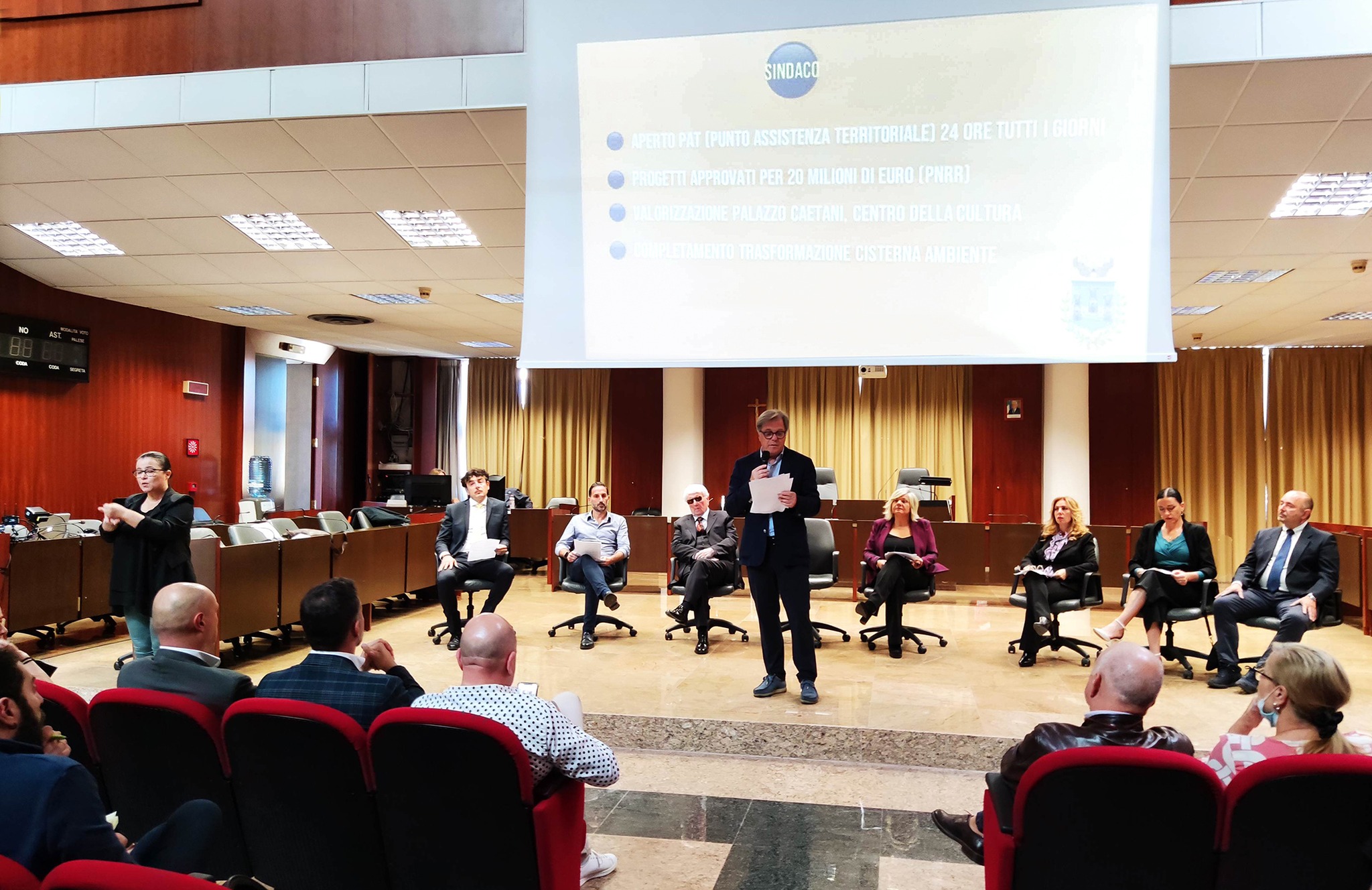 Un momento della conferenza stampa tenutasi al Comune di Cisterna