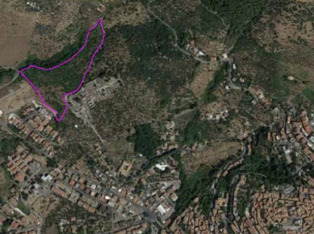 L'area dove verrà realizzato il complesso edilizio del Borgo Protetto a Cori
