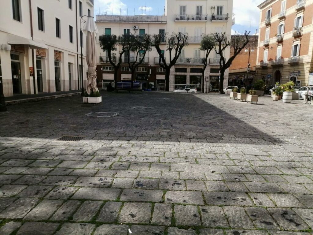 Piazza Santa Teresa a Formia