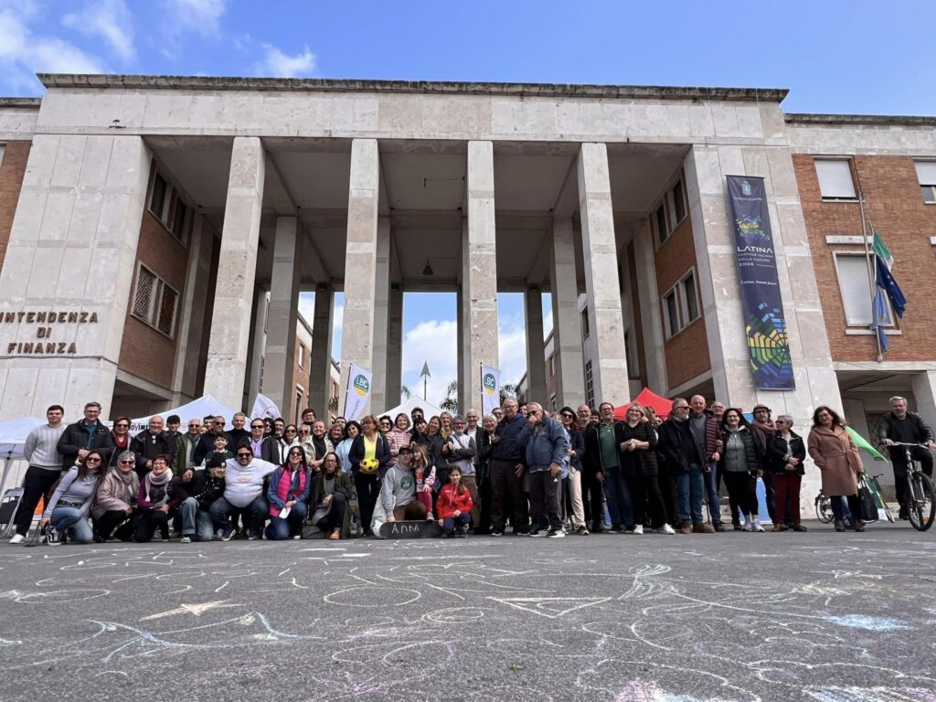Foto pubblicata sul profilo Facebook del consigliere comunale di Latina, Dario Bellini